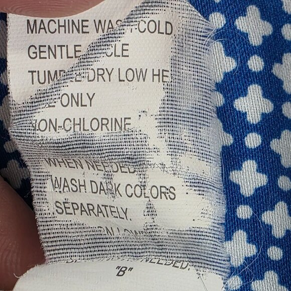 Womens 2 Pc Miss Elaine Blue Micro Dot Pajama Shirt & Pant Set Sleepwear Size M - Picture 15 of 15